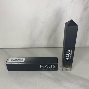 Haus Laboratories Glam Attack liquid shimmer powder